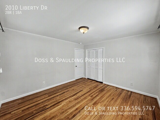 Building Photo - 2010 Liberty Dr