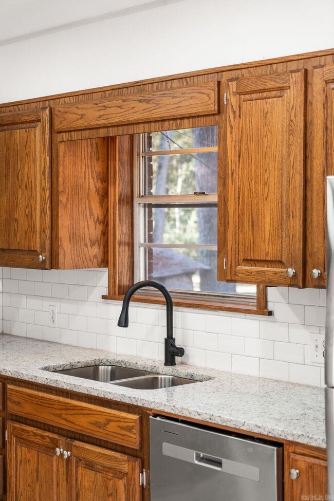 Building Photo - 26 Frostwood Dr