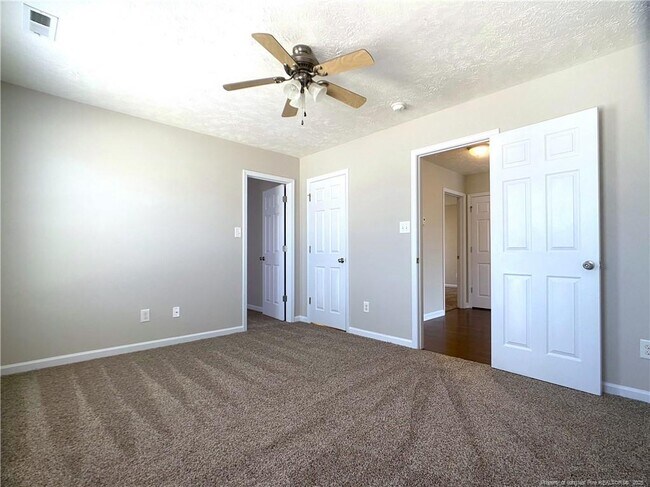 Building Photo - 1604 Kershaw Loop