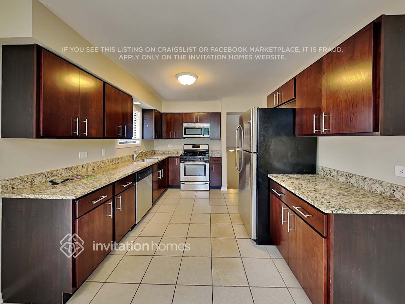 Building Photo - 17342 Odell Ave