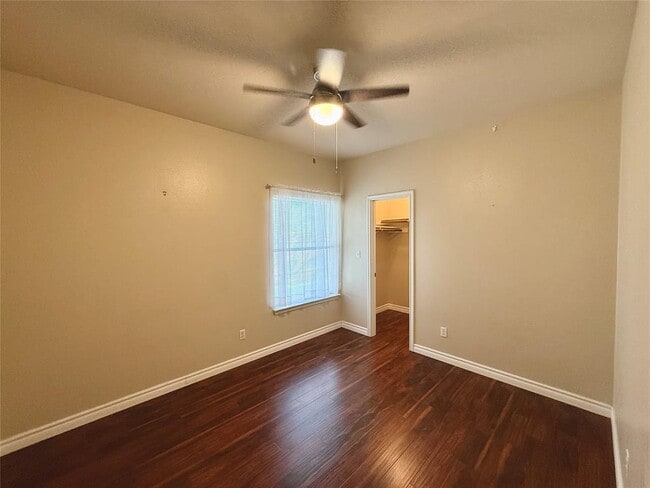 Building Photo - 8703 Weiser Dr