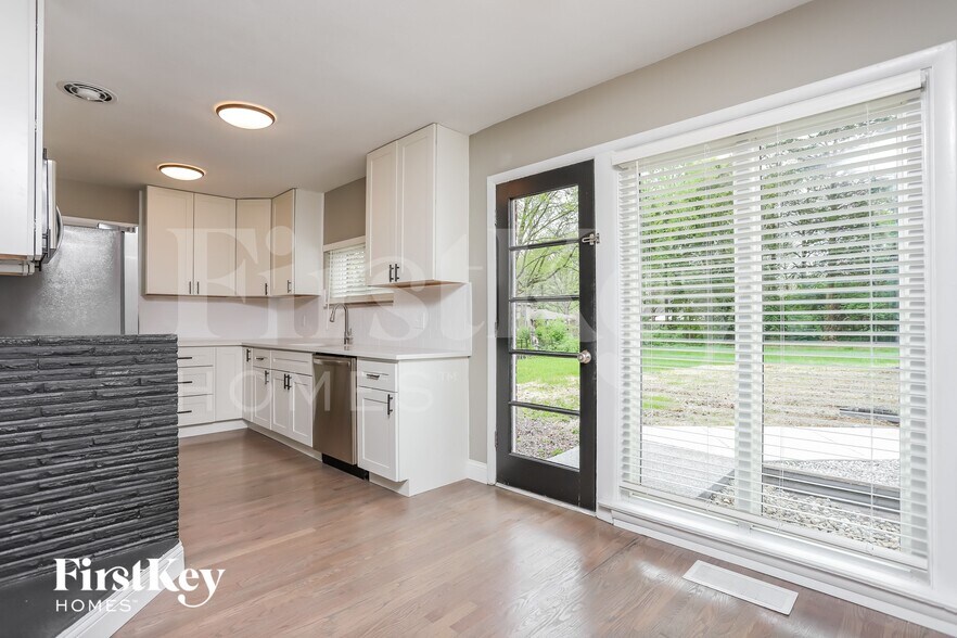 Building Photo - 11862 Kramper Ln