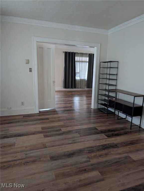 Building Photo - 924 Helmsdale Rd