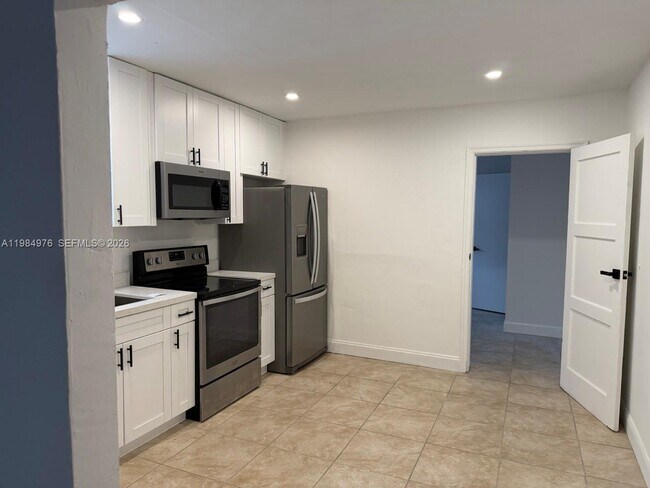 Building Photo - 2335 NW 68th St