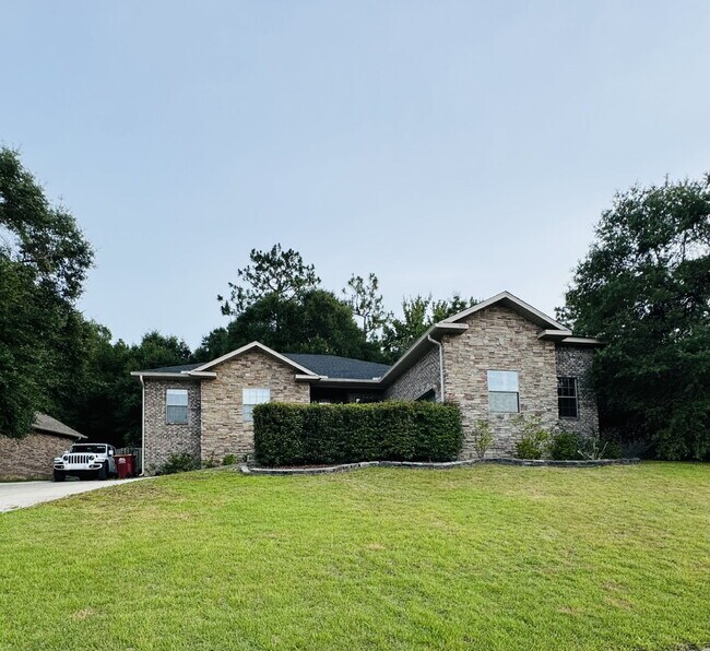 Primary Photo - 603 Red Fern Rd