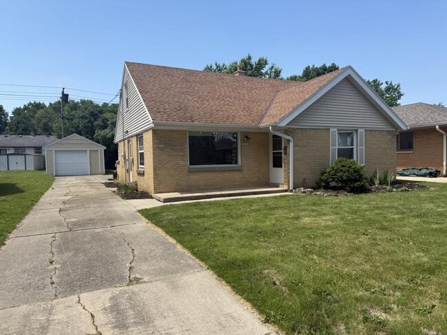 Building Photo - 3823 N 82nd St