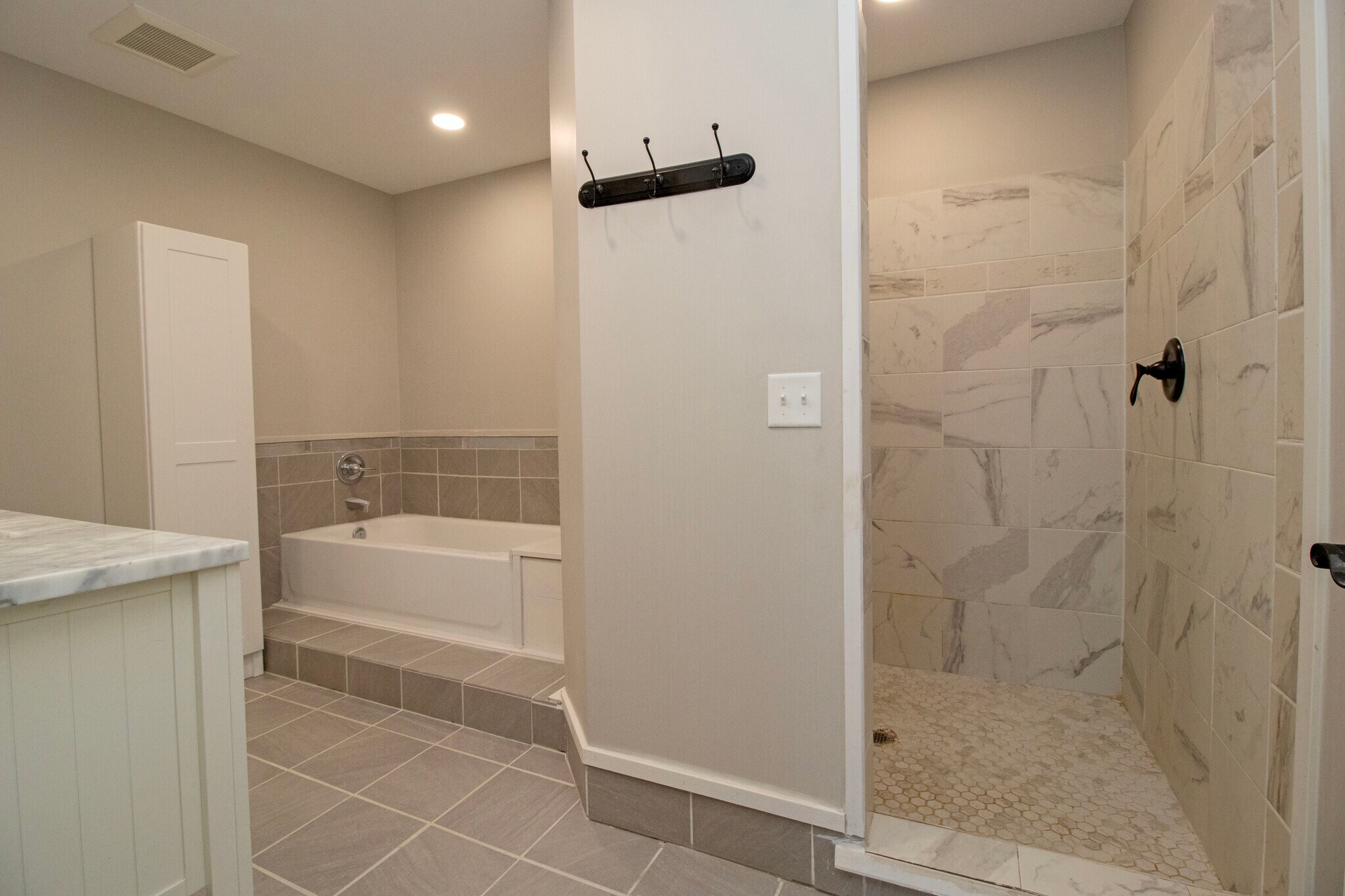 Building Photo - 13796 Hwy 55