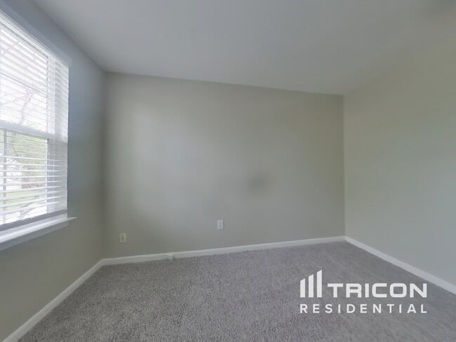 Building Photo - 12803 Dunkirk Dr