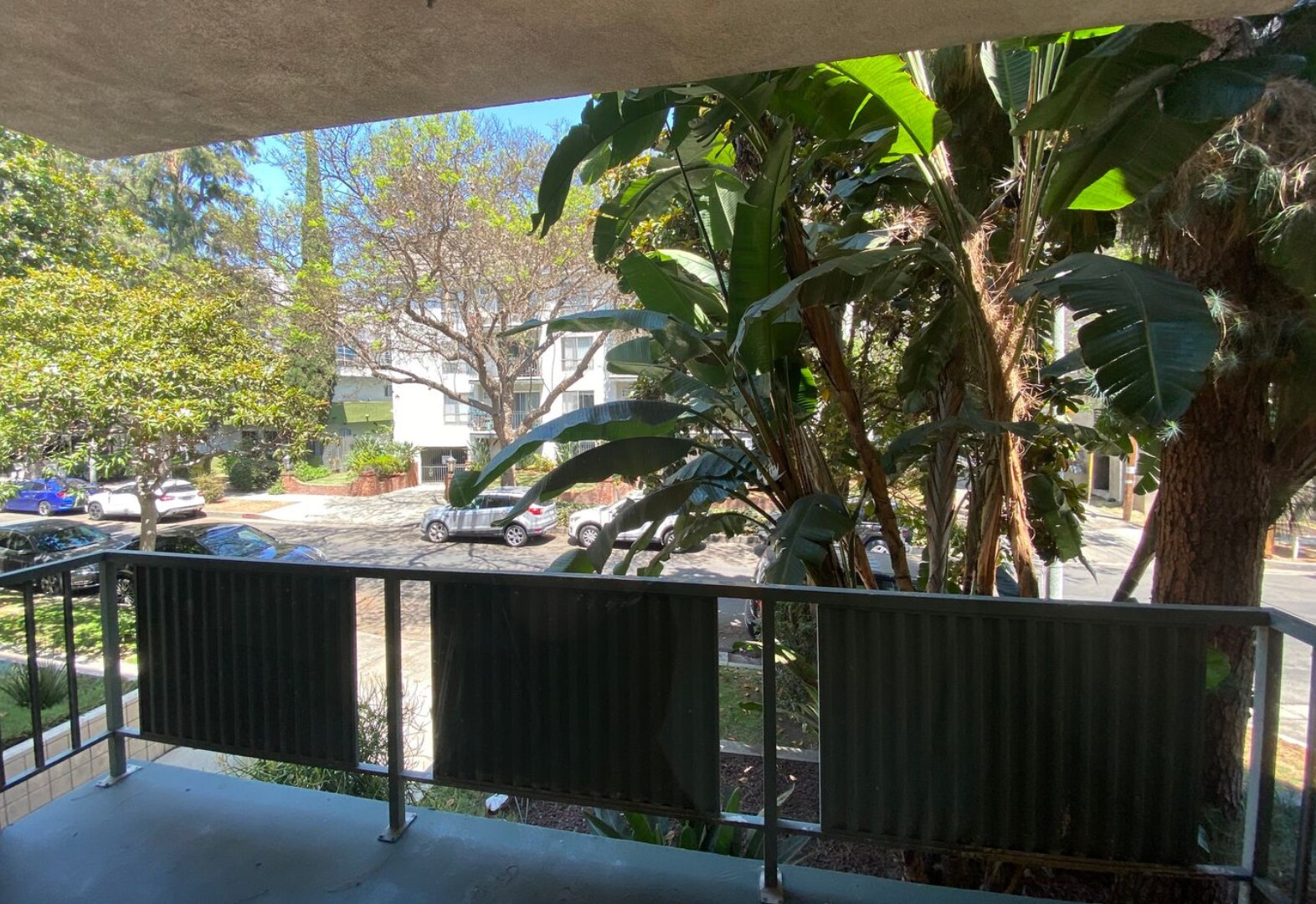 Building Photo - 319 S Clark Dr