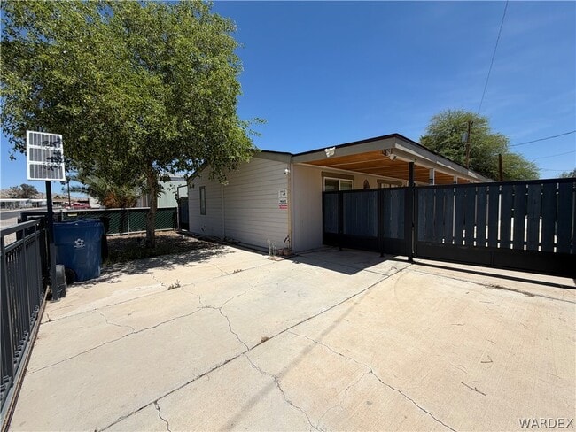 Building Photo - 1910 Rio Grande Rd