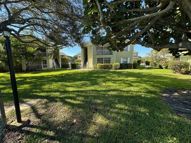 Building Photo - 12104 FL A1AAlt