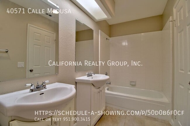 Building Photo - 40571 Calle Medusa