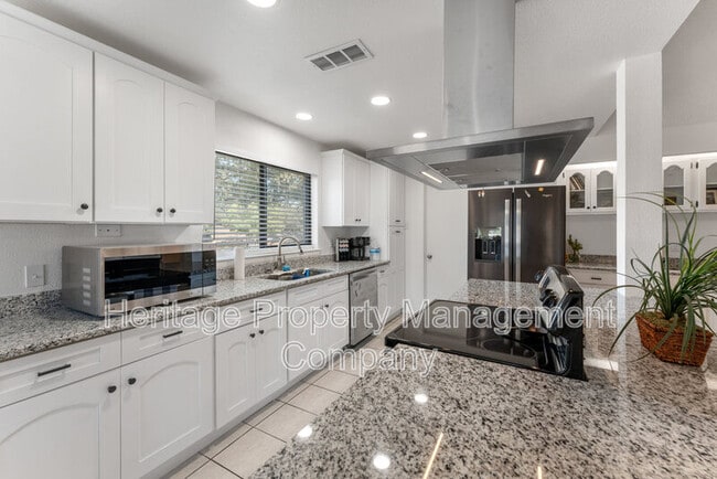 Building Photo - 8730 Timber Cloud St