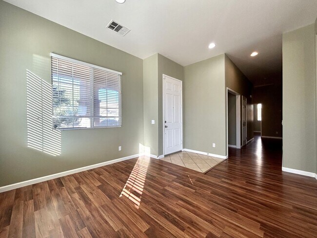 Building Photo - AVAILABLE NOW!! 3 Bedroom 2 Bathroom + Den Home in Desert Hot Springs! MOVE IN SPECIAL HALF OFF O...