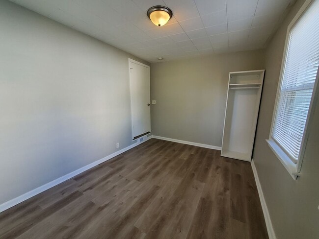 Building Photo - 5BR Home in Belknap Lookout, Walk to Downtown and Medical Mile