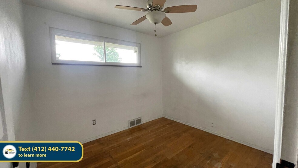 Building Photo - 523 Larix Rd