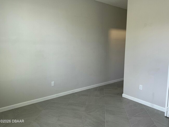 Building Photo - 899 Attitude Ave