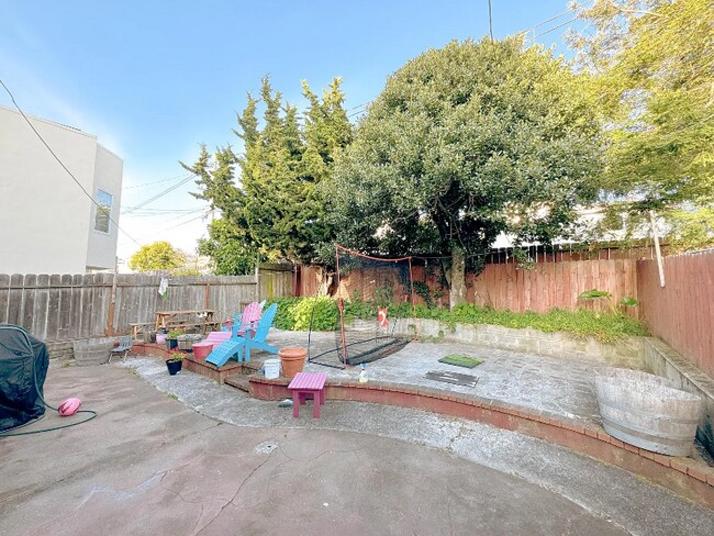 Building Photo - 86 Everglade Dr