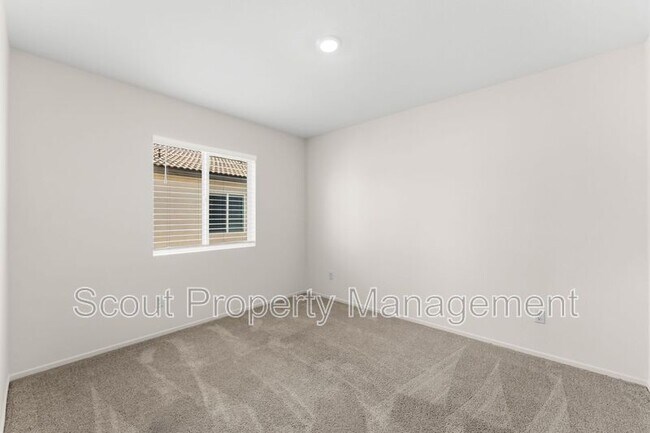 Building Photo - 28841 Cutlass St