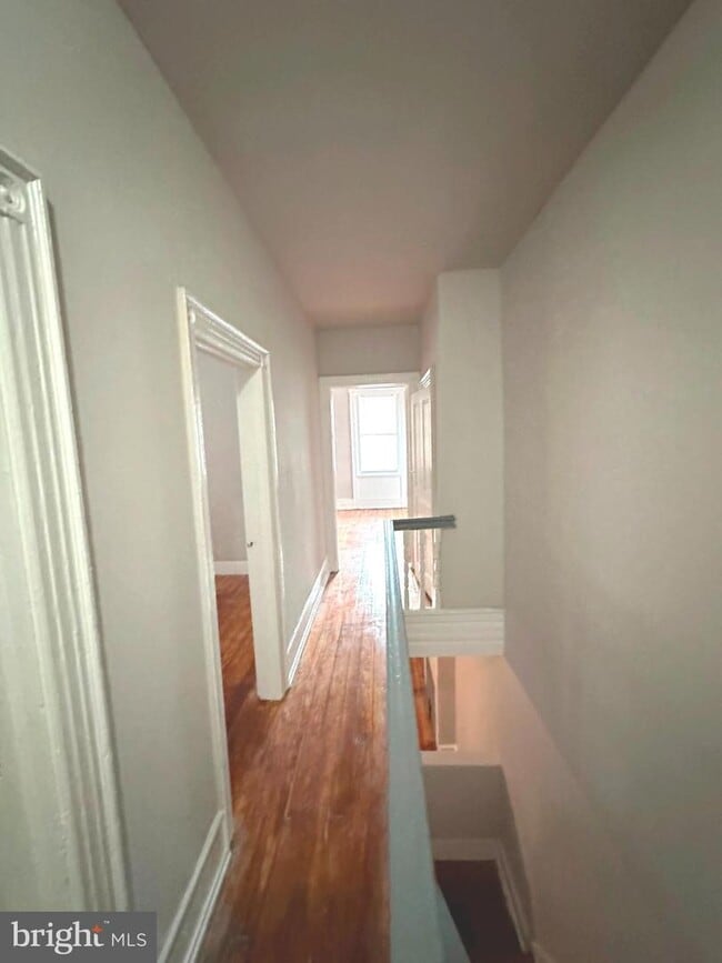 Building Photo - 250 N 52nd St