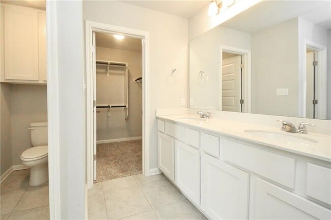 Building Photo - 2020 Arendale Dr