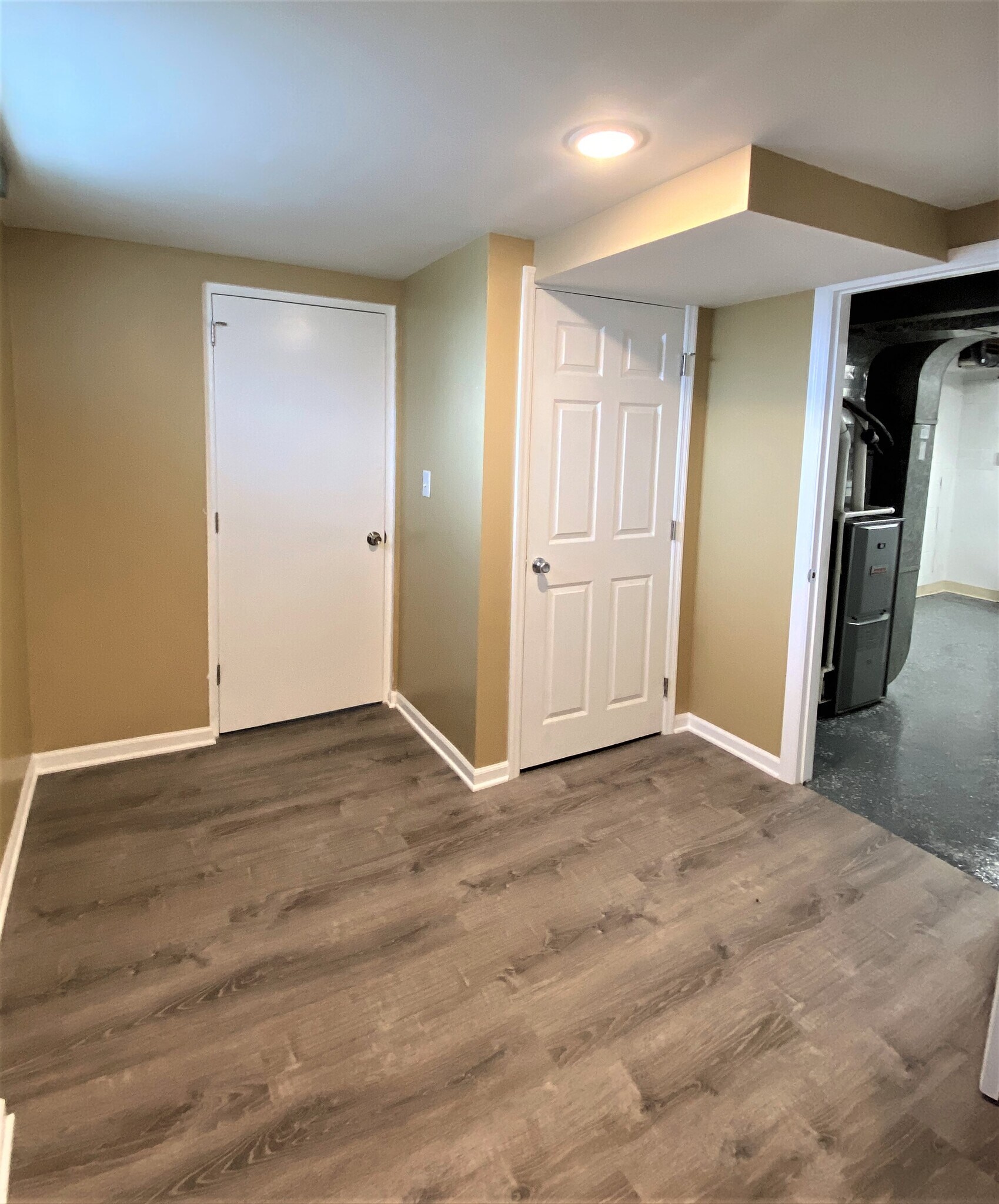 Building Photo - 754 Cottonwood Dr