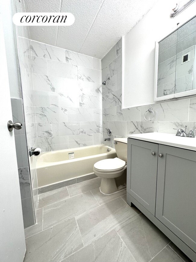Building Photo - 9229 Queens Blvd