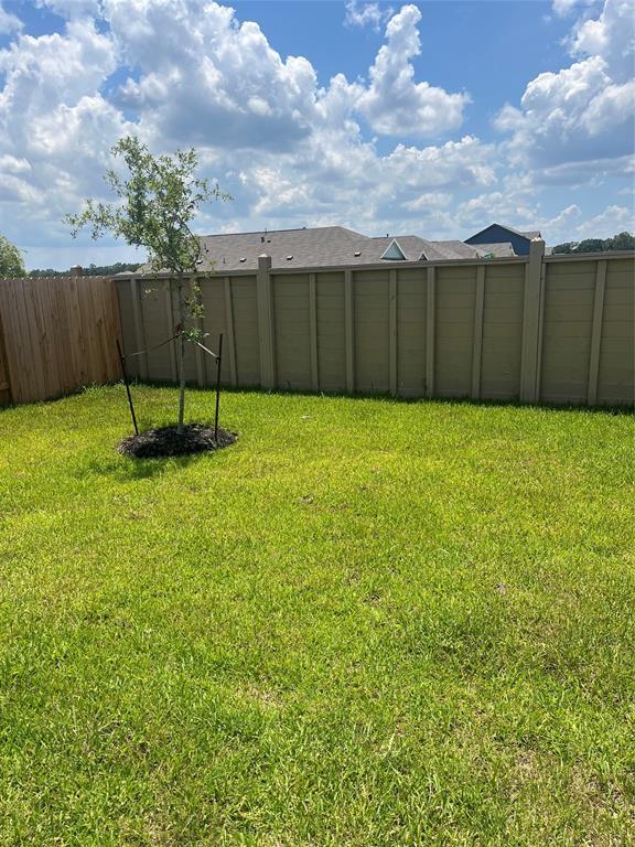 Building Photo - 25653 Rose Creek Dr