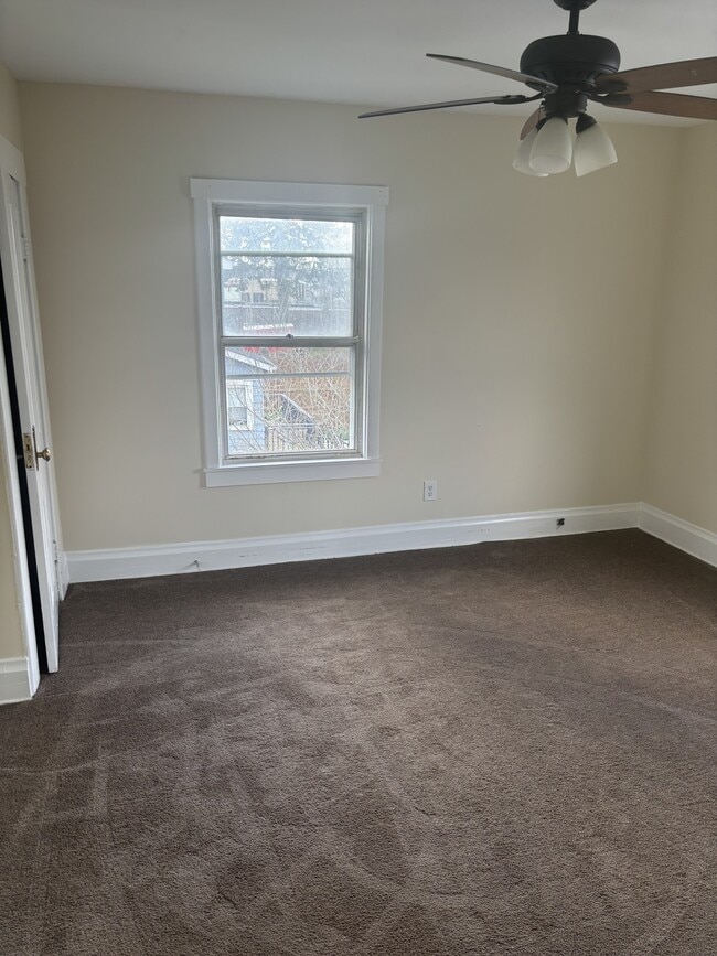 Building Photo - 2250 Sullivant Ave