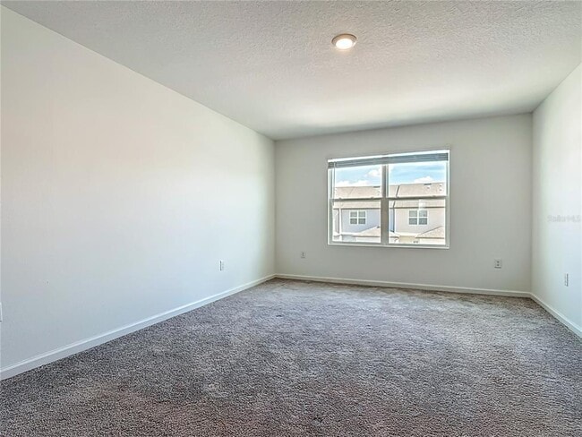 Building Photo - 373 Grand Pne Ln