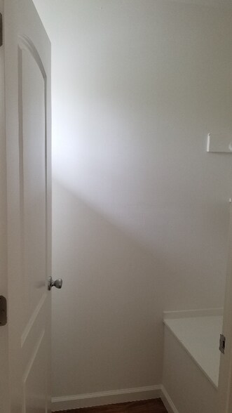 Building Photo - 19482 Rosemarie Pl