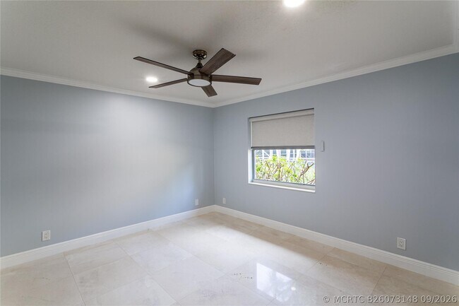Building Photo - 15683 Cypress Park Dr