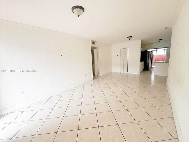 Building Photo - 11051 W Okeechobee Rd
