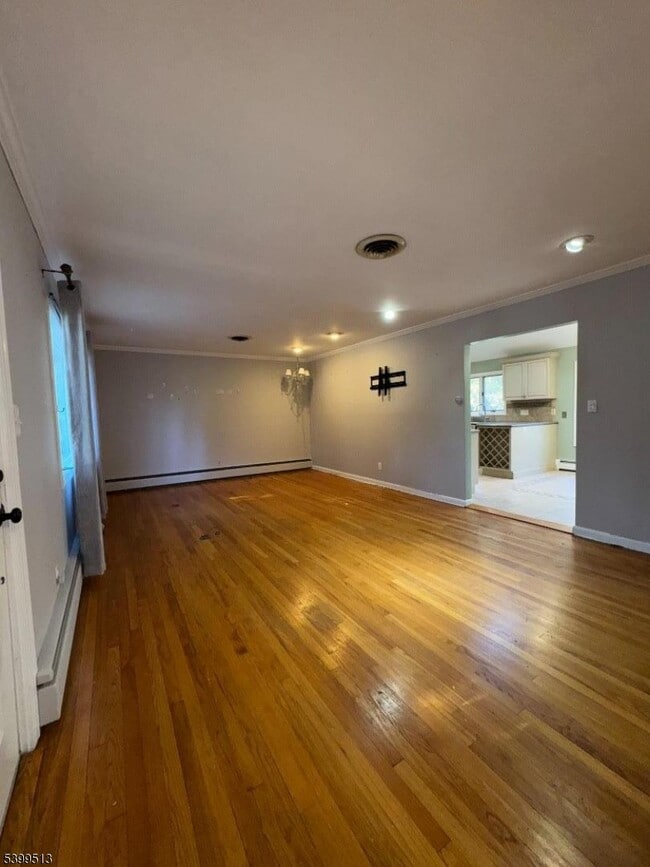 Building Photo - 273 Rea Ave Ext