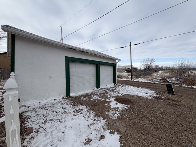 Building Photo - 338 N 2nd St