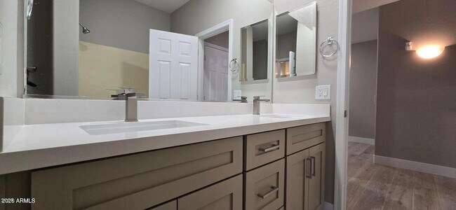 Building Photo - 17751 W Tasha Dr
