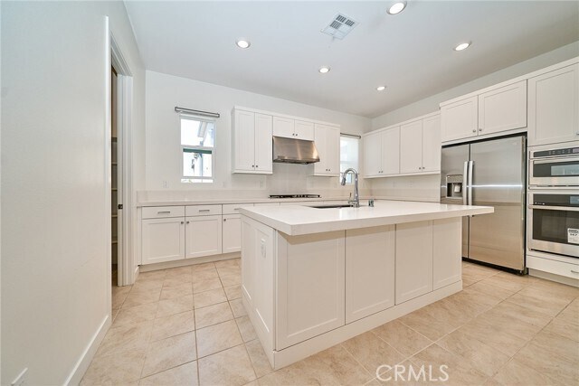 Building Photo - 128 Abacus