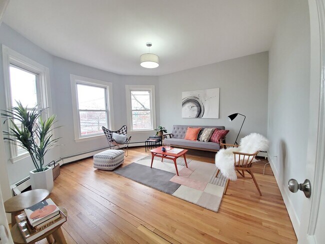 Building Photo - 25 Kensington Ave