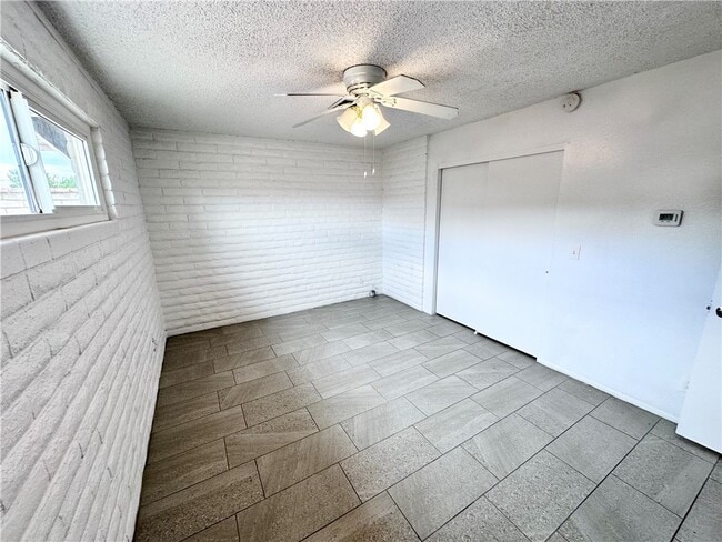 Building Photo - 1470 Riverfront Dr