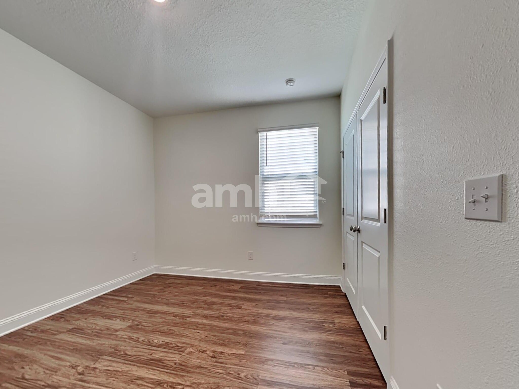 Building Photo - 139 Onate Cir