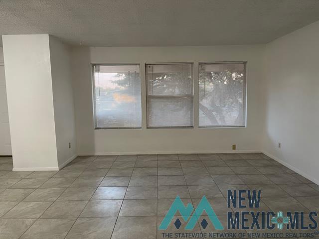 Building Photo - 1421 S Tennyson Dr