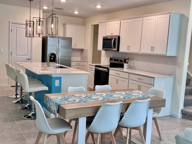 Building Photo - 1516 Fells Cove Ln