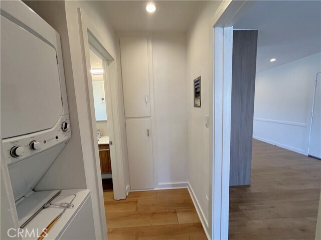 Building Photo - 8304 Clinton Ave