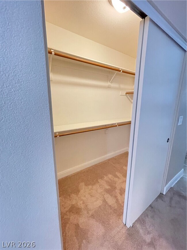 Building Photo - 7512 Pacific Ridge Ave