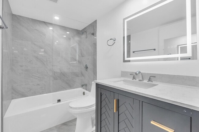 Building Photo - 1102 Bahama Bend