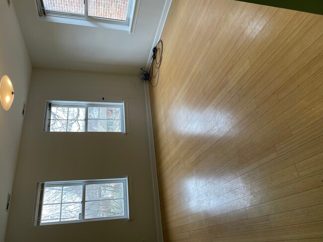 Building Photo - 10461 S Corliss Ave