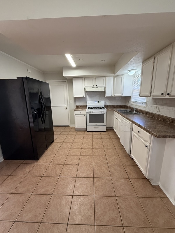 Building Photo - 3616 Hester Ln NW