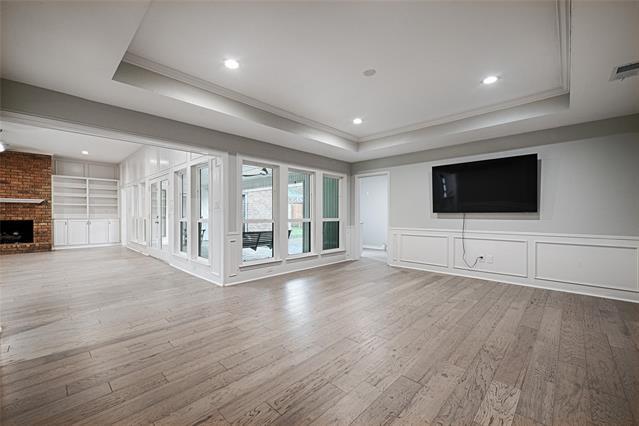 Building Photo - 7119 Debbe Dr
