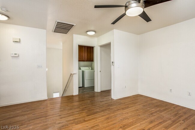 Building Photo - 1236 La Ballena Trail
