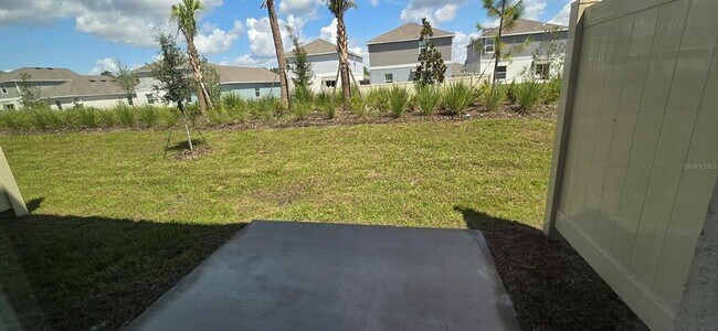 Building Photo - 2661 Skyline Lp
